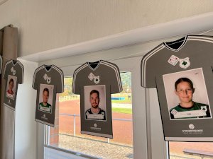 ⚽️KICK-OFF: Sticker-Sammelalbum-Aktion mit großem Erfolg gestartet