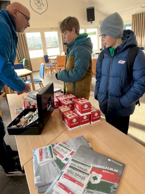 ⚽️KICK-OFF: Sticker-Sammelalbum-Aktion mit großem Erfolg gestartet